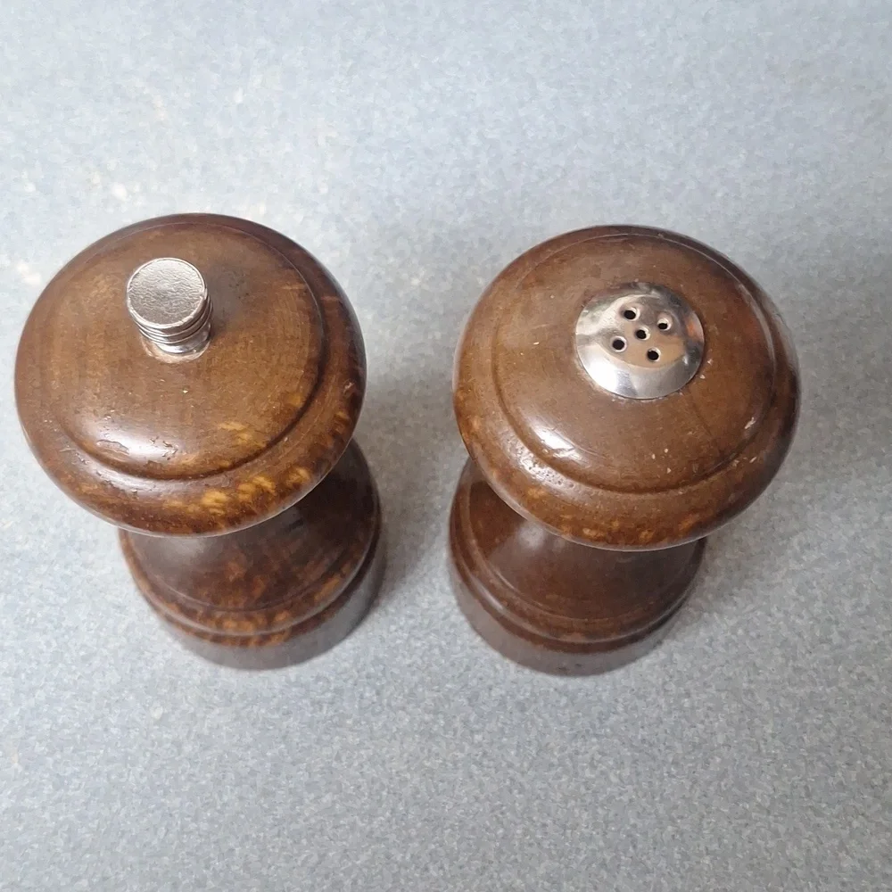 Vintage Olde Thompson Wooden Salt Shaker and Pepper Mill